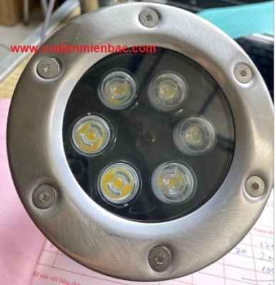 ĐÈN CHIẾU SÁNG HỒ BƠI